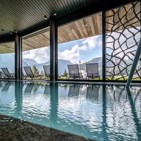 Valsana - Small Luxury Отель 4*