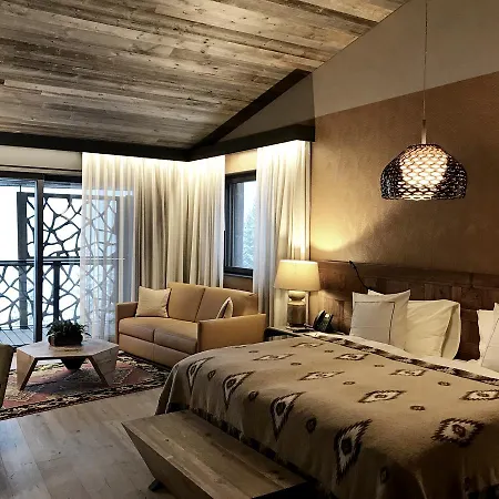Valsana - Small Luxury