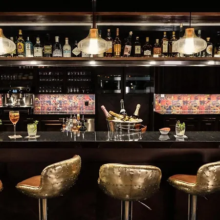מלון Valsana - Small Luxury Of The World 4*