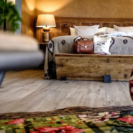 Отель Valsana - Small Luxury